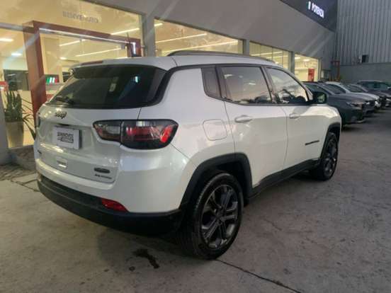 JEEP-COMPASS-2022