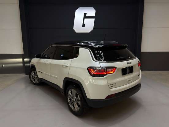 JEEP-COMPASS-2022