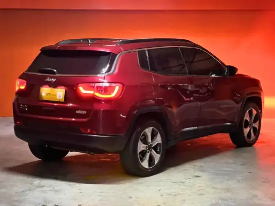 JEEP-COMPASS-2.0 16V DIESEL LONGITUDE 4X4 AUTOMÁTICO JEEP-COMPASS-2017