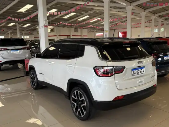 JEEP-COMPASS-2.0 16V FLEX LIMITED AUTOMÁTICO JEEP-COMPASS-2021
