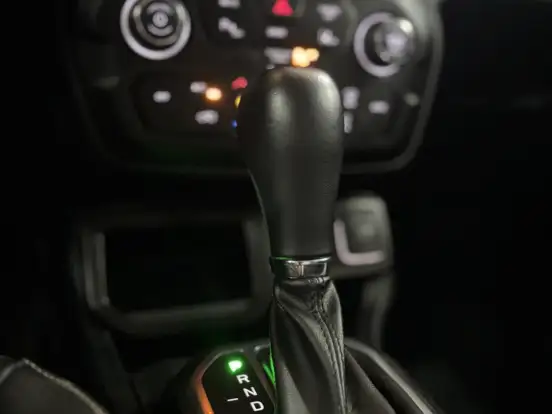 JEEP-COMPASS-2.0 16V FLEX LIMITED AUTOMÁTICO JEEP-COMPASS-2019