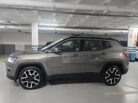 JEEP-COMPASS-2.0 16V FLEX LIMITED AUTOMÁTICO JEEP-COMPASS-2020
