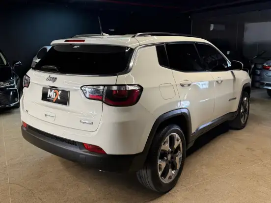 JEEP-COMPASS-2.0 16V FLEX LONGITUDE AUTOMÁTICO JEEP-COMPASS-2018