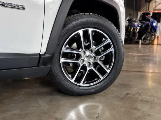 JEEP-COMPASS-2.0 16V FLEX SPORT AUTOMÁTICO JEEP-COMPASS-2019