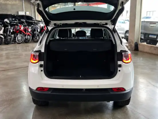 JEEP-COMPASS-2.0 16V FLEX SPORT AUTOMÁTICO JEEP-COMPASS-2019