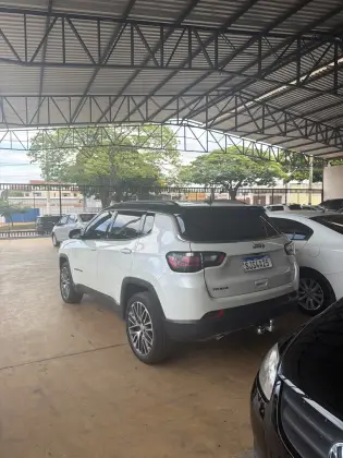 JEEP COMPASS 2.0 TD350 TURBO DIESEL LIMITED AT9