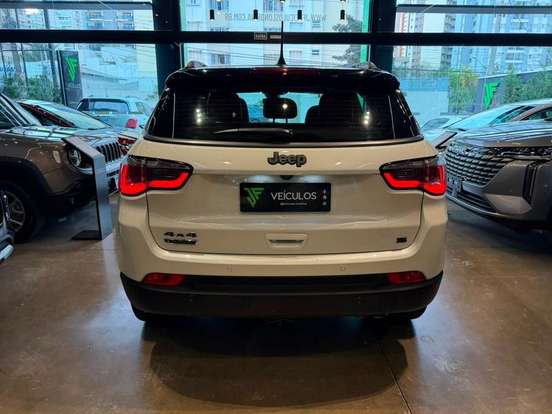 JEEP-COMPASS-2.0 16V DIESEL S 4X4 AUTOMÁTICO JEEP-COMPASS-2020