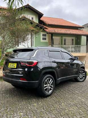 JEEP-COMPASS-2021