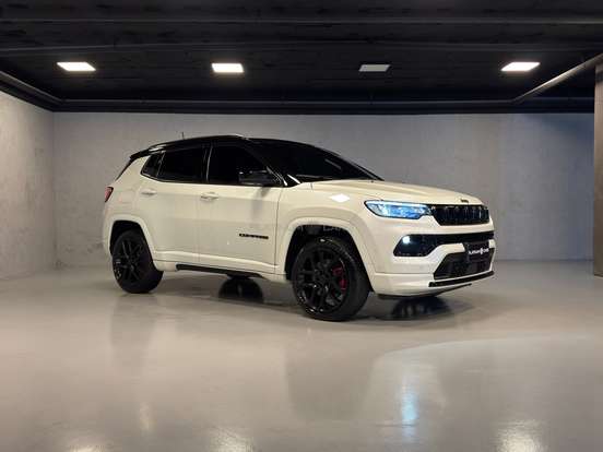 JEEP-COMPASS-2.0 HURRICANE 4 TURBO GASOLINA BLACKHAWK AT9 JEEP-COMPASS-2025