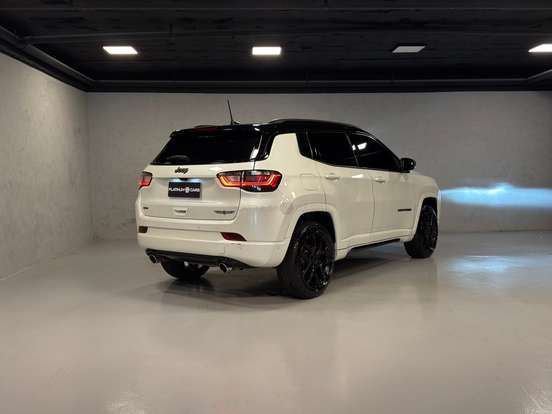 JEEP-COMPASS-2.0 HURRICANE 4 TURBO GASOLINA BLACKHAWK AT9 JEEP-COMPASS-2025
