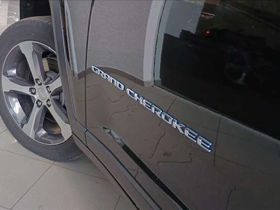 JEEP-GRAND CHEROKEE-2.0 TURBO HÍBRIDO 4XE AT8 JEEP-GRAND CHEROKEE-2023
