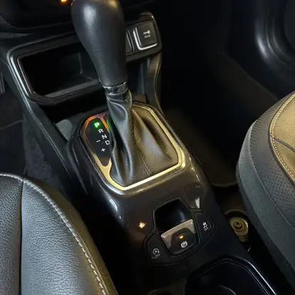 JEEP-RENEGADE-2024
