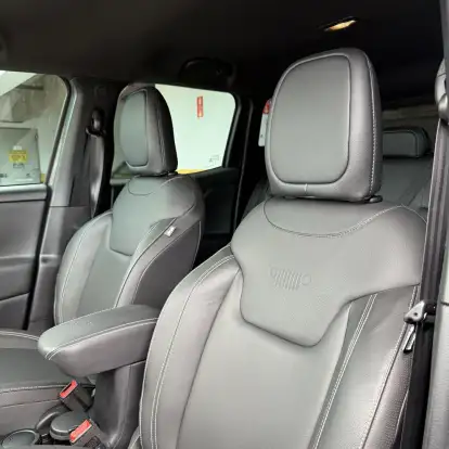 JEEP-RENEGADE-2023