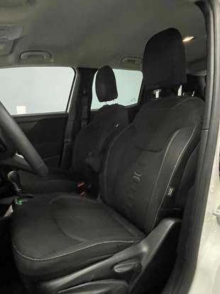 JEEP-RENEGADE-2025