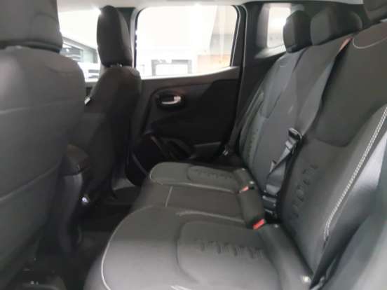 JEEP-RENEGADE-2025