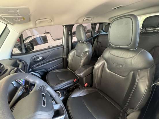 JEEP-RENEGADE-2023