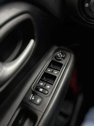 JEEP-RENEGADE-2024