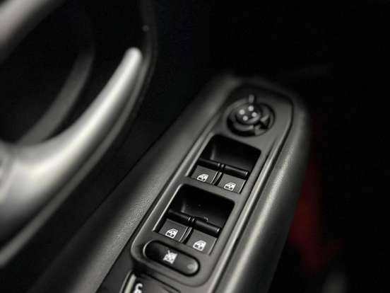 JEEP-RENEGADE-1.3 T270 TURBO FLEX TRAILHAWK 4X4 AT9 JEEP-RENEGADE-2024