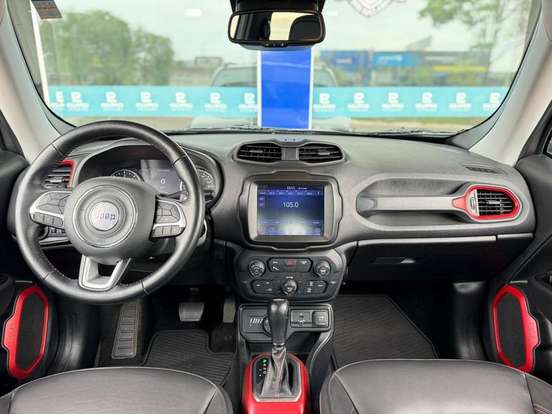JEEP-RENEGADE-2.0 16V TURBO DIESEL TRAILHAWK 4P 4X4 AUTOMÁTICO JEEP-RENEGADE-2020