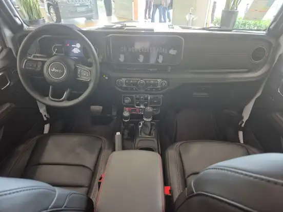 JEEP-WRANGLER-2026