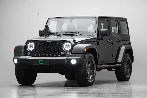 JEEP WRANGLER 3.6 UNLIMITED SPORT 4X4 V6 GASOLINA 4P AUTOMÁTICO