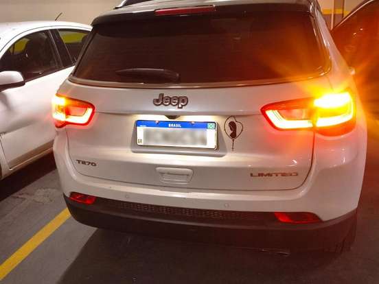 JEEP-COMPASS-1.3 T270 TURBO FLEX LIMITED AT6 JEEP-COMPASS-2021