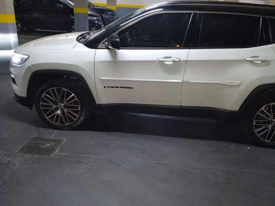 JEEP-COMPASS-1.3 T270 TURBO FLEX LIMITED AT6 JEEP-COMPASS-2021