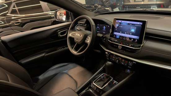 JEEP-COMPASS-2025
