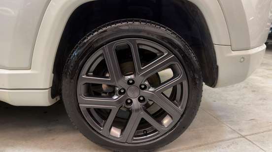 JEEP-COMPASS-2025