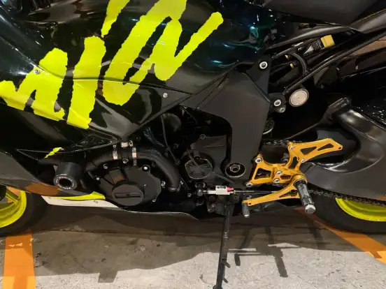 KAWASAKI-NINJA ZX-6R KAWASAKI-NINJA ZX-6R-2011