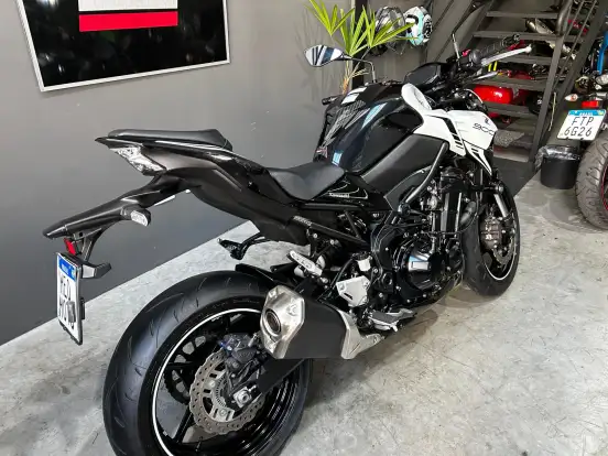 KAWASAKI-Z900 KAWASAKI-Z900-2022