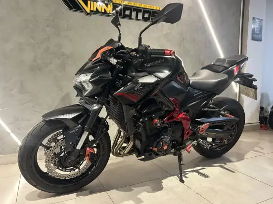 KAWASAKI-Z900-2020