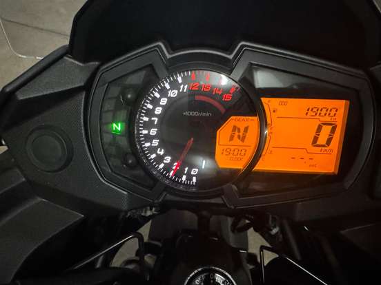 KAWASAKI-VERSYS-X 300-2025
