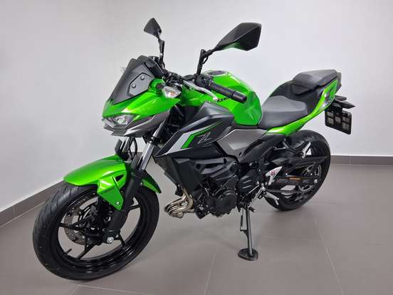 KAWASAKI-Z500 KAWASAKI-Z500-2024