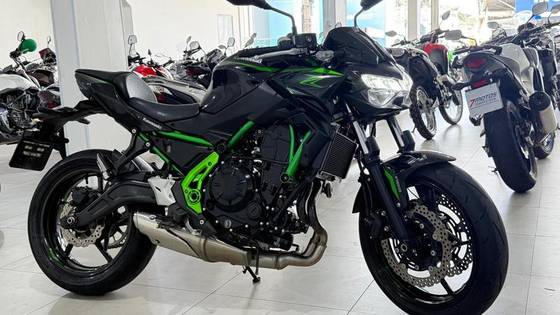 KAWASAKI Z650 ABS 