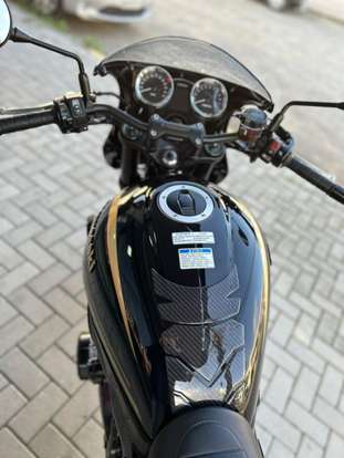 KAWASAKI-Z900RS-2023