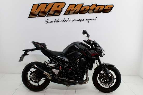 KAWASAKI-Z900-2020