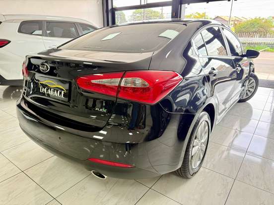 KIA-CERATO-1.6 SX 16V FLEX 4P AUTOMÁTICO KIA-CERATO-2013