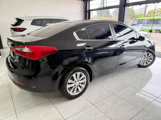KIA-CERATO-1.6 SX 16V FLEX 4P AUTOMÁTICO KIA-CERATO-2013