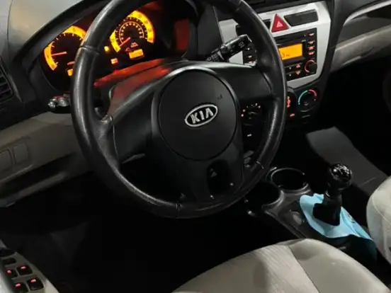 KIA-PICANTO-1.0 EX 12V GASOLINA 4P MANUAL KIA-PICANTO-2011