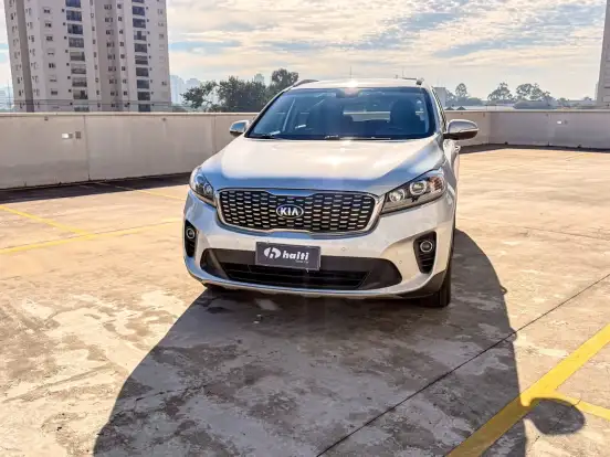 KIA-SORENTO-2.4 16V GASOLINA EX 7L AUTOMÁTICO KIA-SORENTO-2018