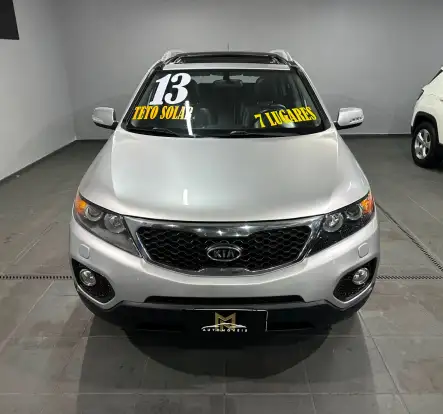 KIA-SORENTO-2013