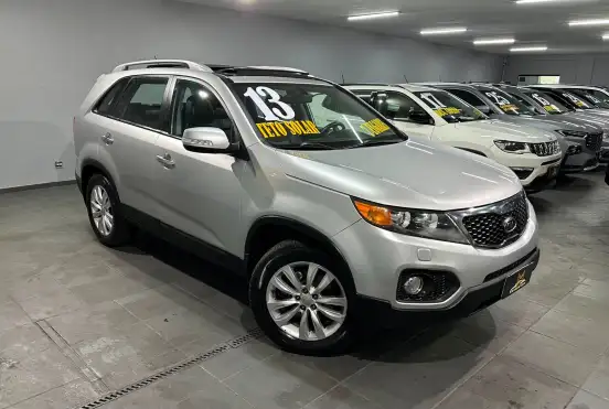 KIA-SORENTO-2013