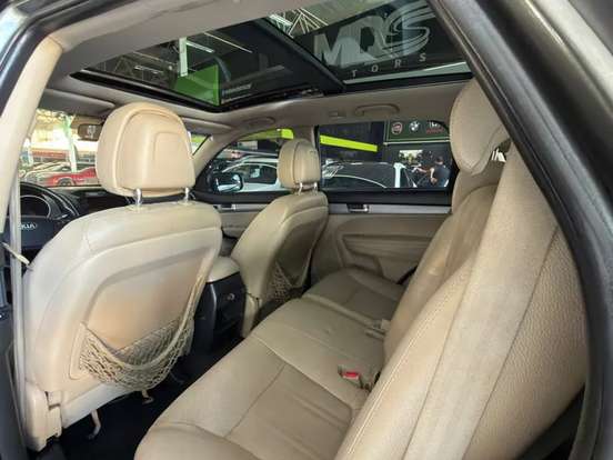 KIA-SORENTO-3.5 V6 GASOLINA EX 7L 4WD AUTOMÁTICO KIA-SORENTO-2012