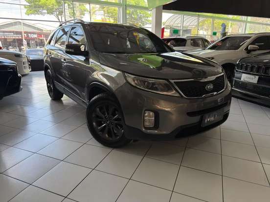 KIA-SORENTO-3.5 V6 GASOLINA EX 7L 4WD AUTOMÁTICO KIA-SORENTO-2012