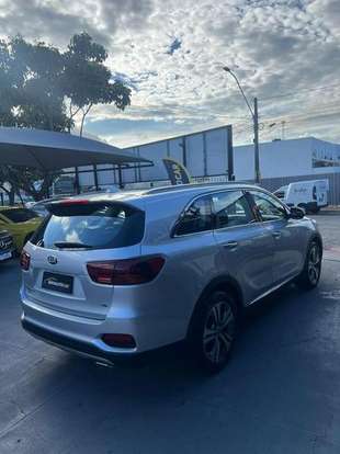 KIA-SORENTO-2018
