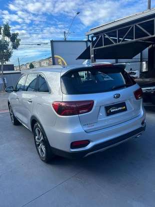 KIA-SORENTO-2018