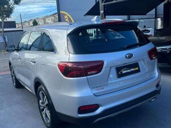 KIA-SORENTO-3.5 V6 GASOLINA EX 7L AWD AUTOMATICO KIA-SORENTO-2018