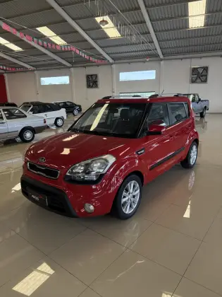 KIA SOUL 1.6 EX 16V FLEX 4P AUTOMÁTICO