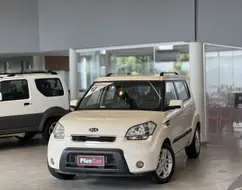 KIA SOUL 1.6 EX 16V FLEX 4P MANUAL KIA SOUL 1.6 EX 16V FLEX 4P MANUAL